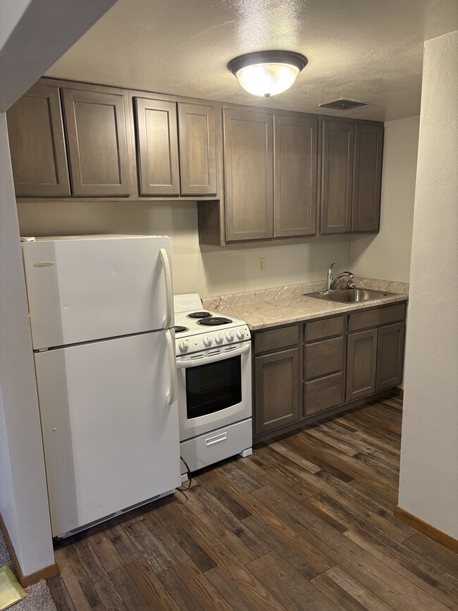 Photo - 910 S Phillips Ave