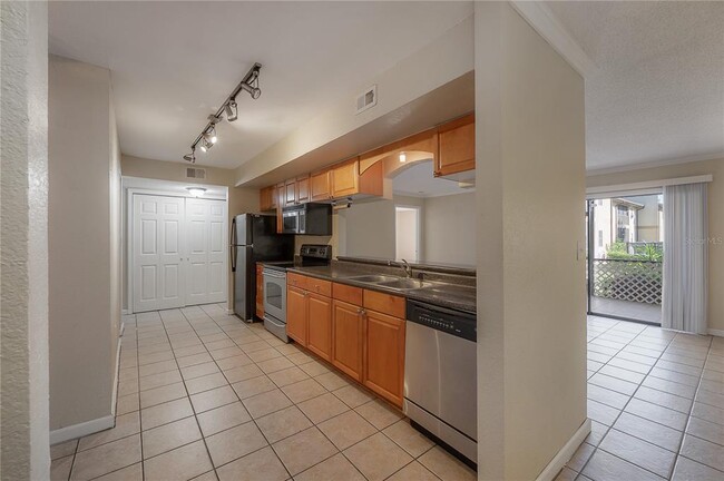 Photo - 12261 Sailwinds Dr Unit 103
