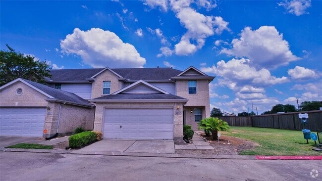 Building Photo - 2931 Meadowglen Cove Rental