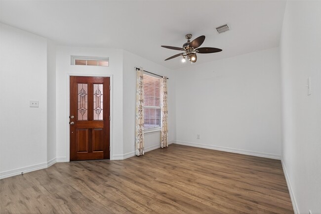 Photo - 1314 Glenwood Canyon Ln