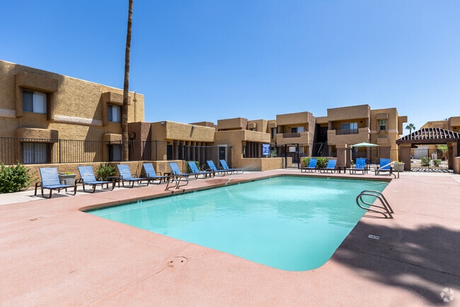 Pool - Papago Crossing