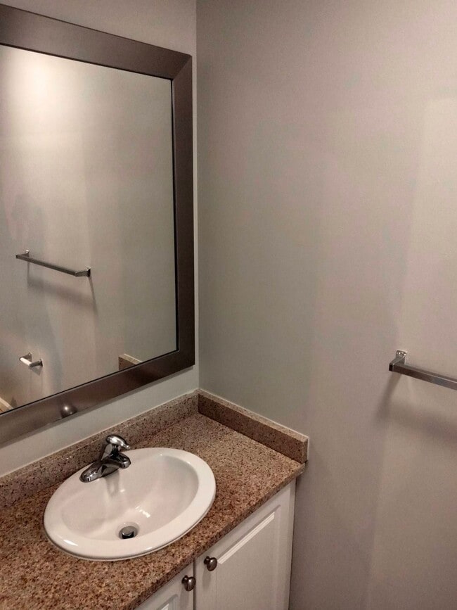 Photo - 210 Farmington Ave Unit 401