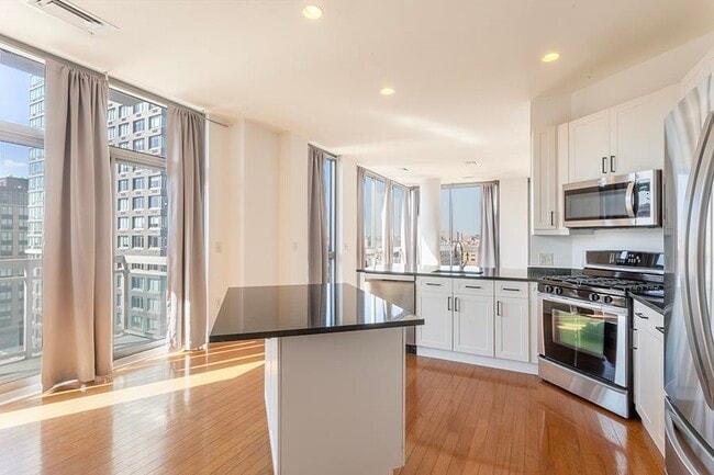 Building Photo - 201 Marin Blvd Unit 901