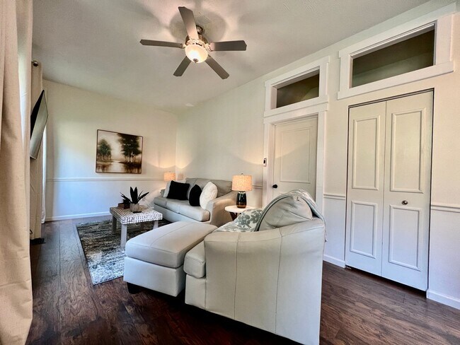 Photo - 1 Bd Hide away Historic Dayton, Oh Oregon ...