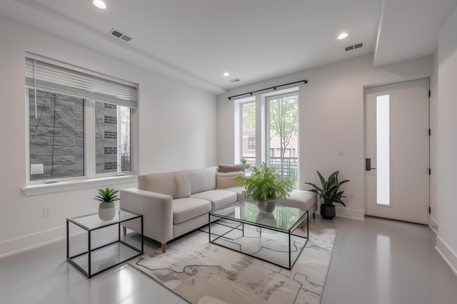 Photo - 1814 W Thomas St Unit 1F