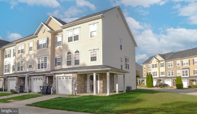 Photo - 45571 Catalina Ln