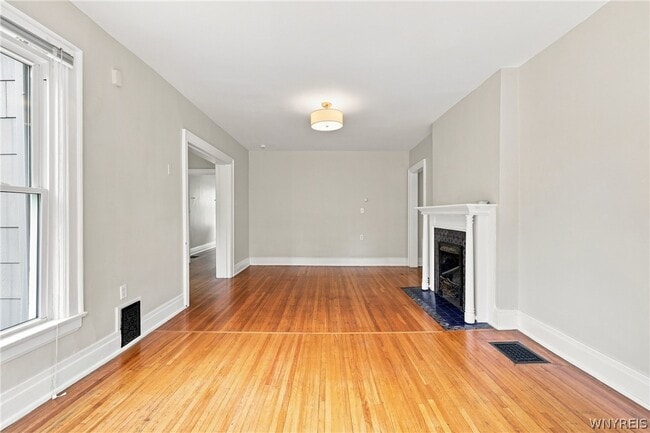 Photo - 193 Woodward Ave