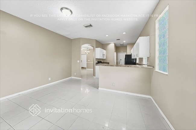 Photo - 7697 Springfield Lake Dr