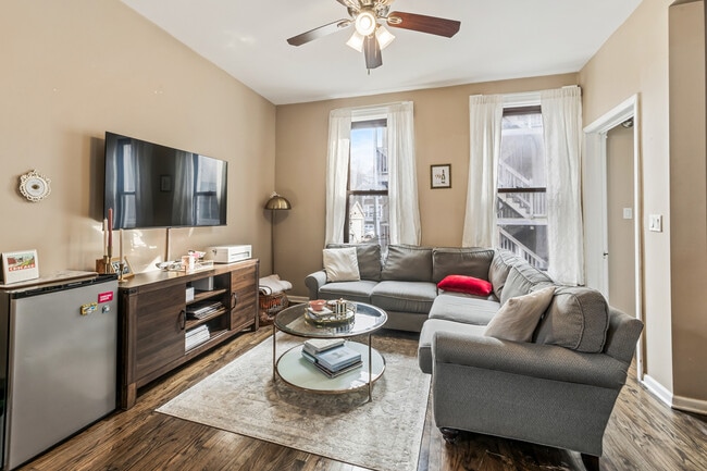 Photo - 1214 W Melrose St Unit CH