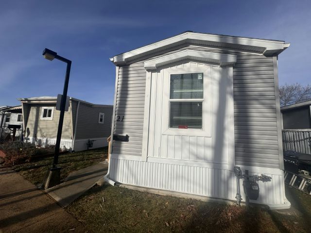 Building Photo - 21 Gary Ave