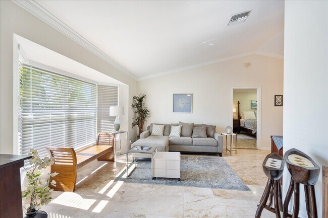Photo - 13889 Geranium Pl