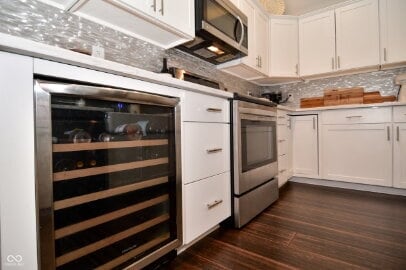 Photo - "Charming 3-Bed Oasis on Olive Street: Expansive 2,491 Sq Ft with Luxurious Granite Touches!"