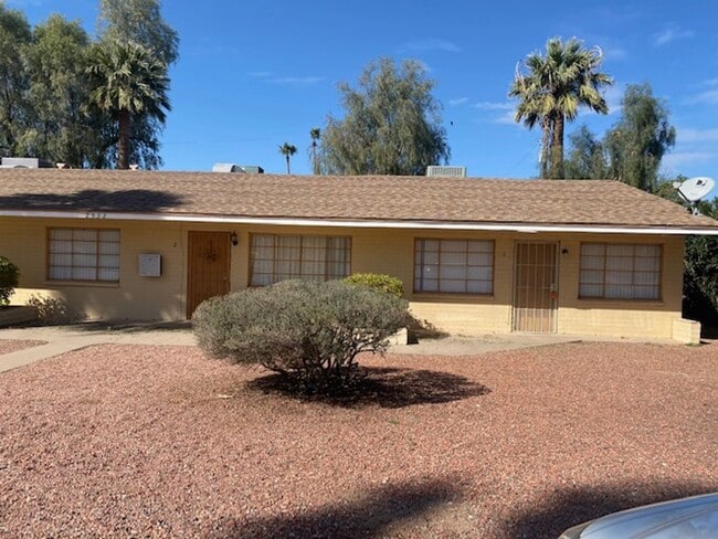$1,275 For Lease-1 Bedroom-1 Bath Apt in T... - $1,275 For Lease-1 Bedroom-1 Bath Apt in T... Unidad 49th2532-1