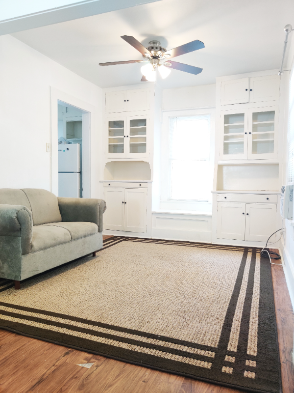 Building Photo - 1647 W Woodlawn Ave Rental