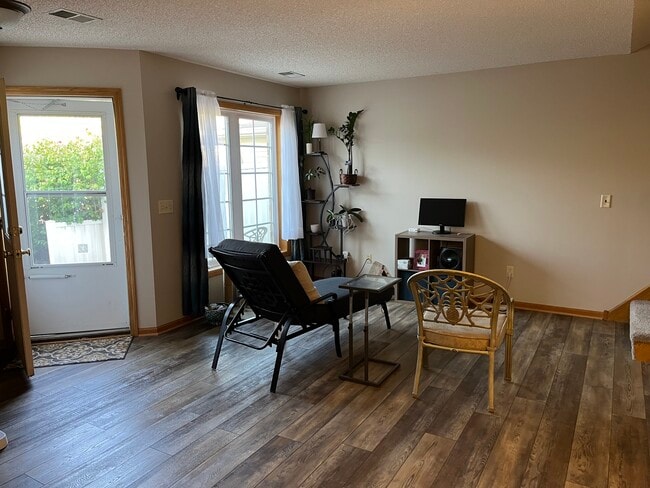 Photo - 1585 Serenity Ln