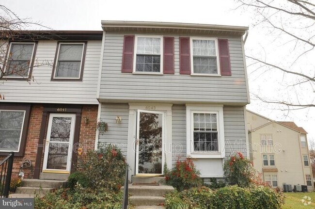 Building Photo - 6043 Rowanberry Dr Rental