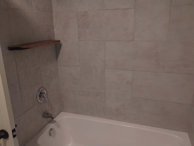 Photo - 12054 Greensboro Rd