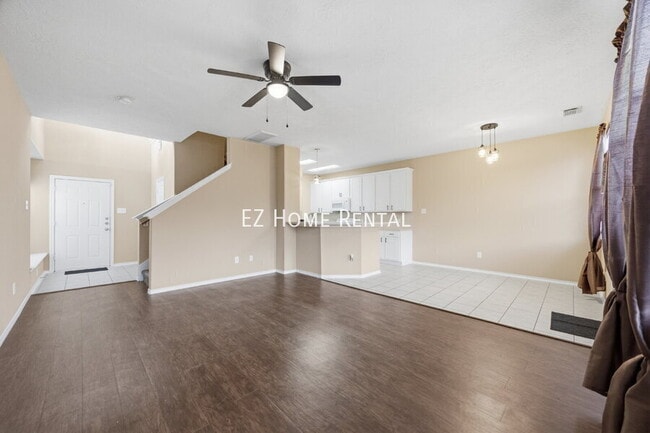 Photo - 8813 Elm Drake Ln