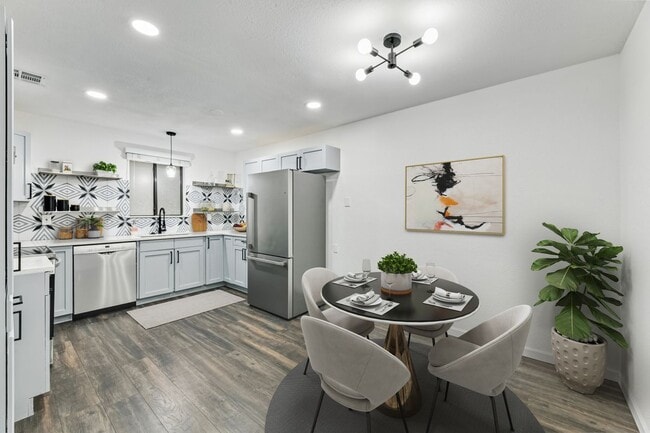 Photo - 8600 Fathom Cir Unidad 2403