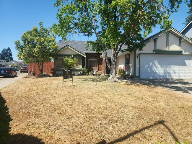 Photo - 8627 Duryea Dr House