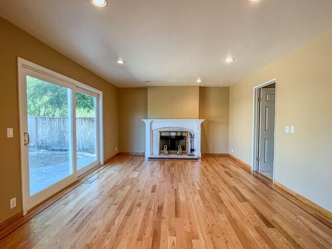 6556 Idlebrook Ct