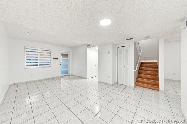 Photo - 2217 W 69th St Unit 2217A
