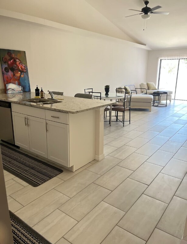 Photo - 1305 SE 8th Pl Unit 1305