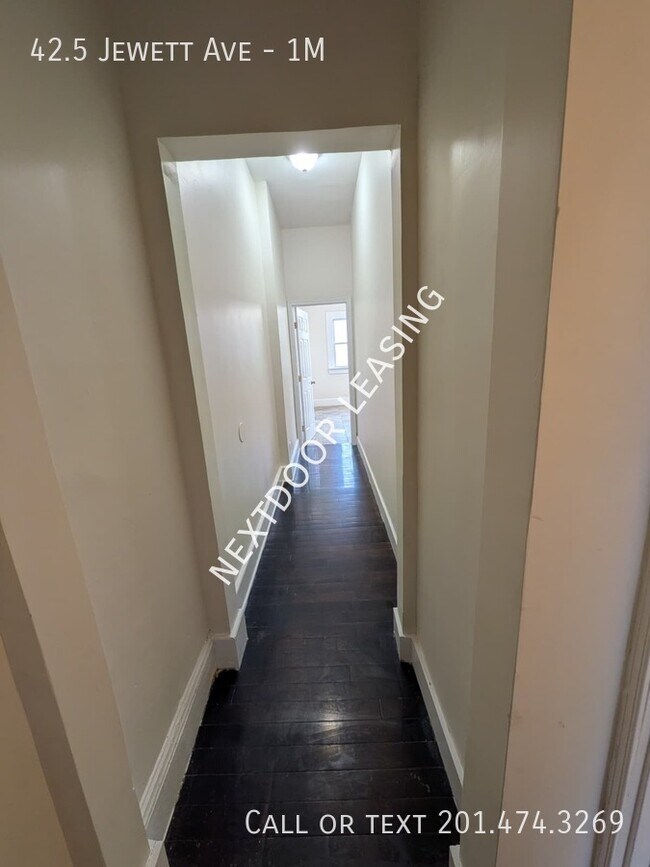 Photo - 42.5 Jewett Ave Unit 1M