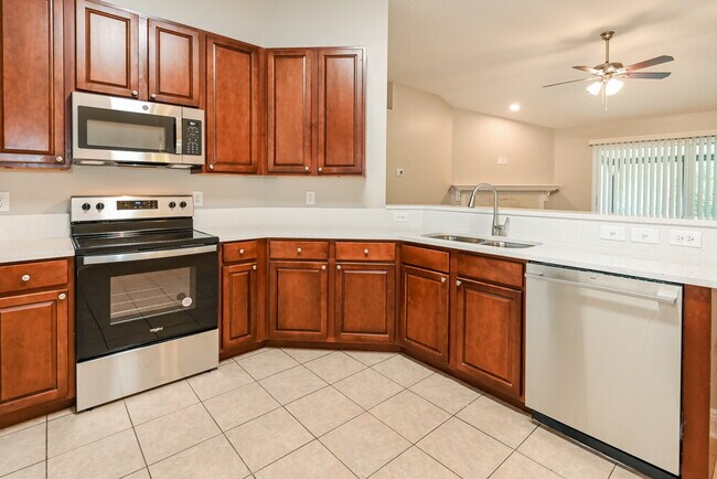 Photo - 1572 Timber Trace Dr