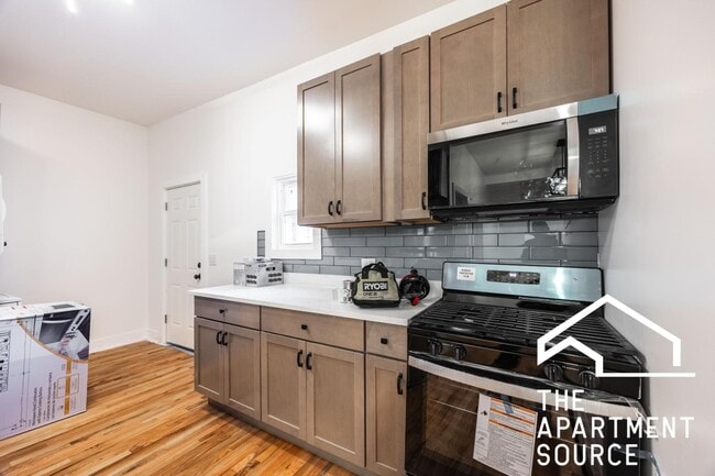 Photo - 1742 N California Ave Unit 2R