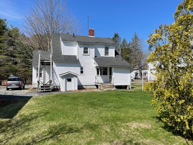 Atrás - 11 Summer St Unidad A