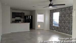Building Photo - 5935 Kendall Cv Rental