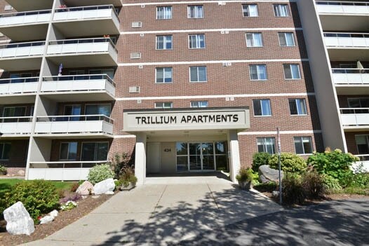 Primary Photo - Trillium Apartments
