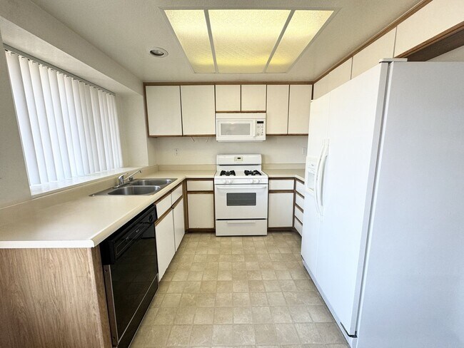 Photo - 79560 Ave 42 Unit C