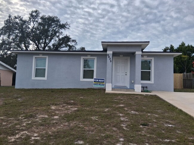 Building Photo - 3 Bed Home in Holiday FL