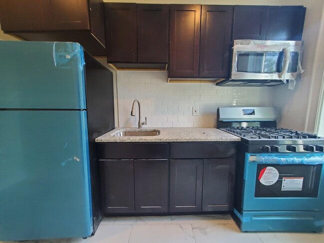 11 Broadway Unit 41 - 10 Broadway Unit 45