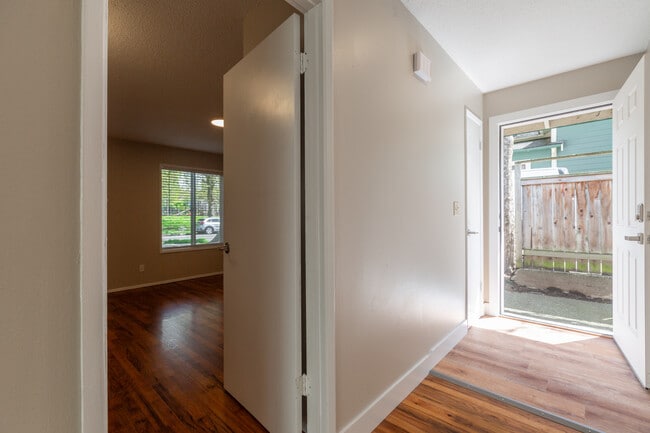 Photo - 2531 SE 27th Ave