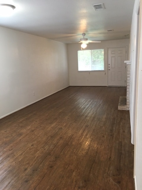 Photo - 3705EL Unidad B