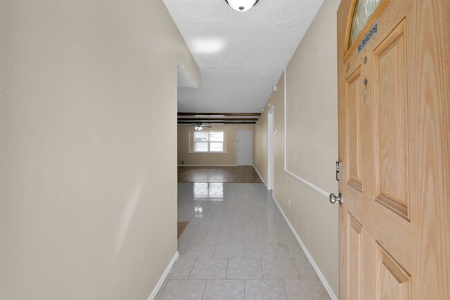 Photo - 4718 Cypressdale Dr