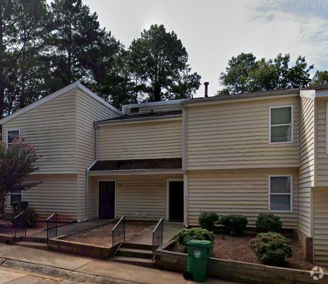 Building Photo - 2074 Oak Park Ln Rental