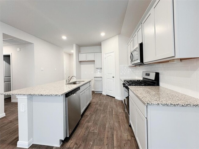 Photo - 1207 Camden Ln