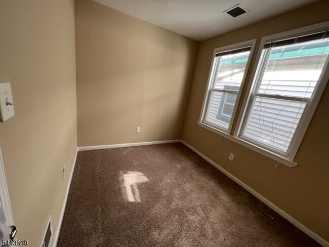 Photo - 163 E 22nd St