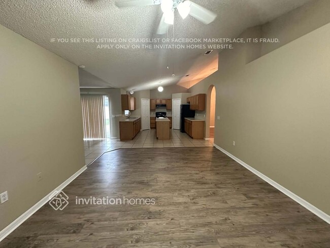 Photo - 2165 Clearwater Dr