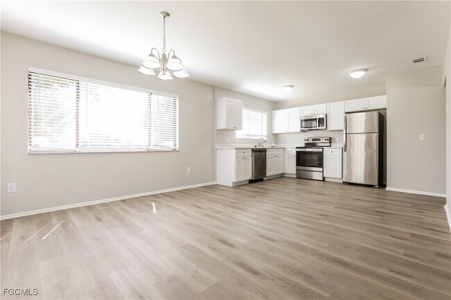 Photo - 5945 Spearman Cir
