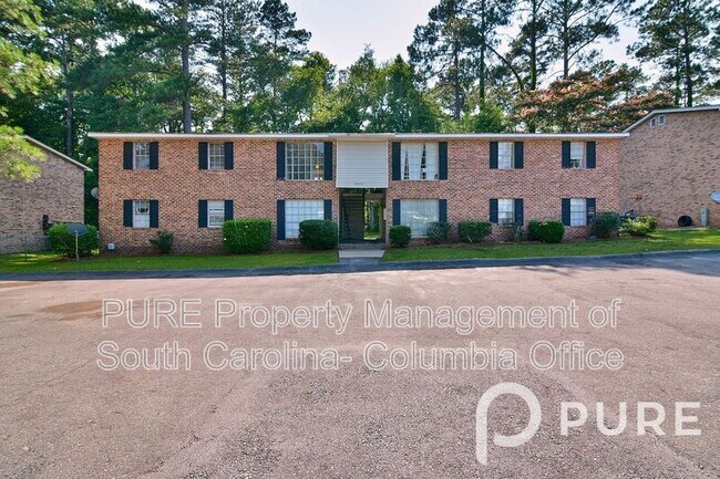 Building Photo - 2915 Chatsworth Rd Unit D