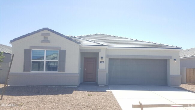 Building Photo - 5221 W San Gabriel Ave Rental
