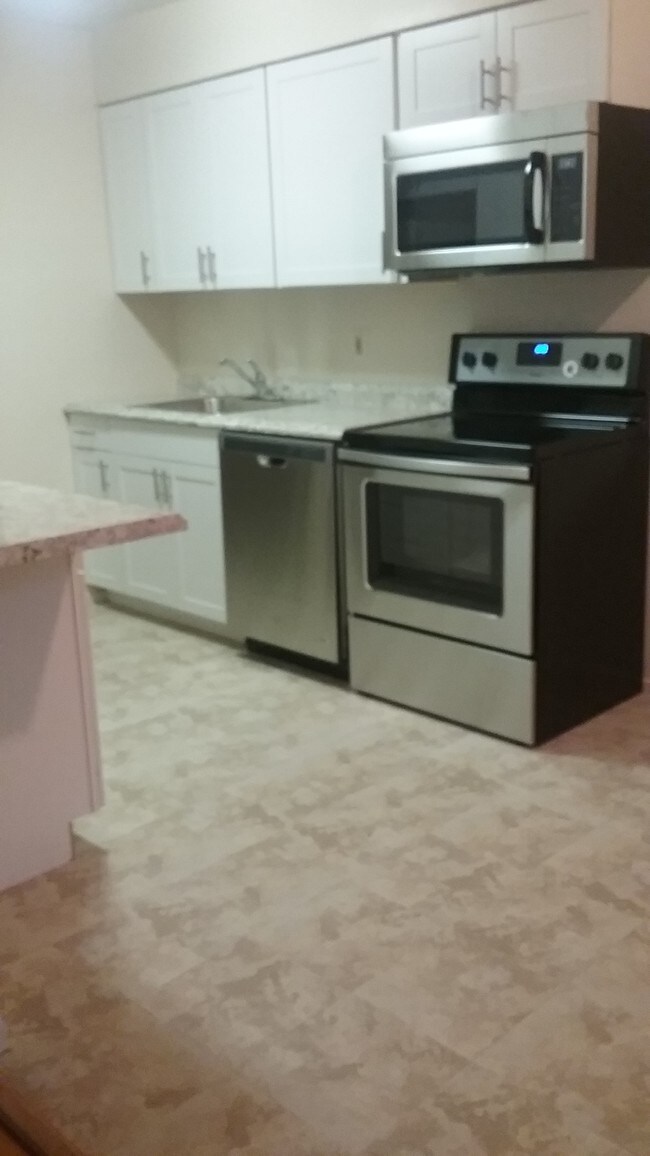 Squire Village Apartments Townhomes for Rent New Windsor, NY