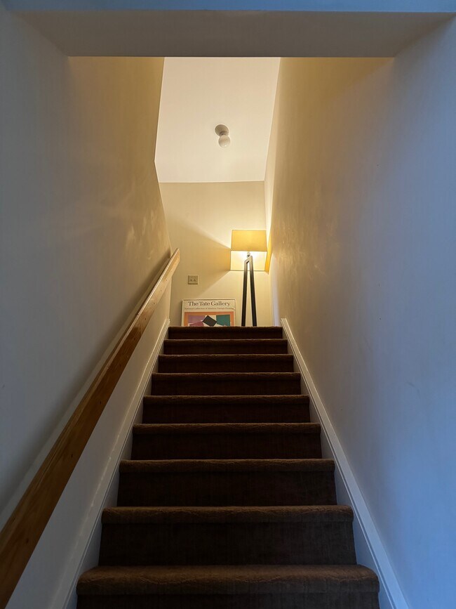 Photo - 178 Main St Unit Apt B