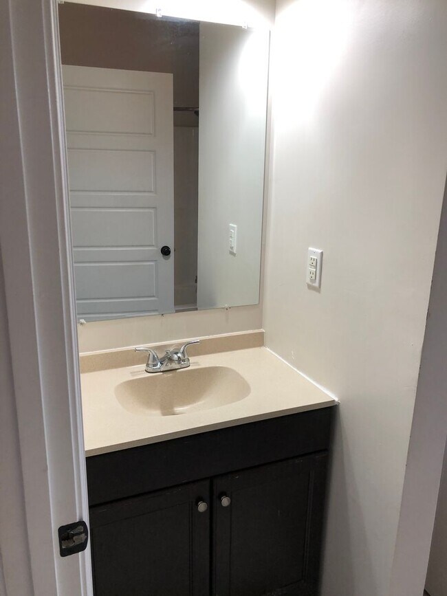 Photo - 2728 S 4th St Unidad 2728-2