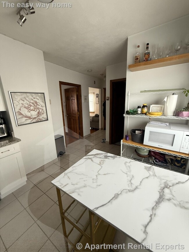 Photo - 585 Somerville Ave Unit #A